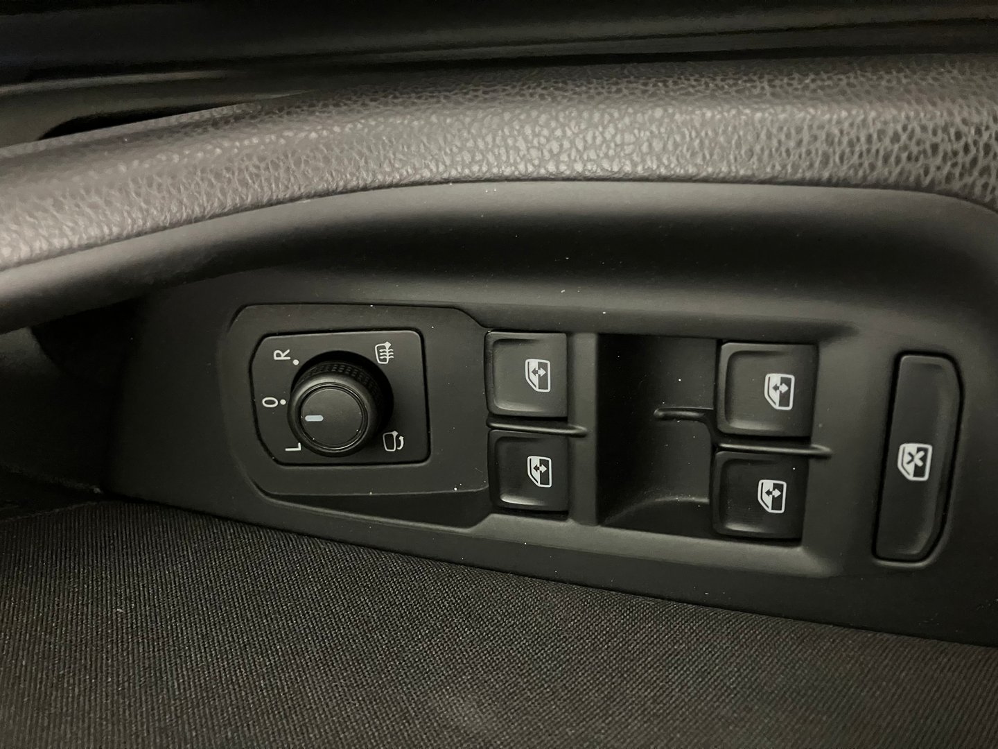 VW Passat Variant Business TDI | Bild 11 von 37