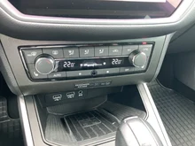 SEAT Arona FR EcoTSI DSG in Nevada-Weiß Metallic Dach Nacht-Schwarz