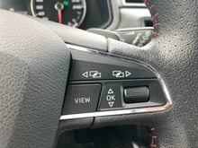 SEAT Arona FR EcoTSI DSG in Nevada-Weiß Metallic Dach Nacht-Schwarz