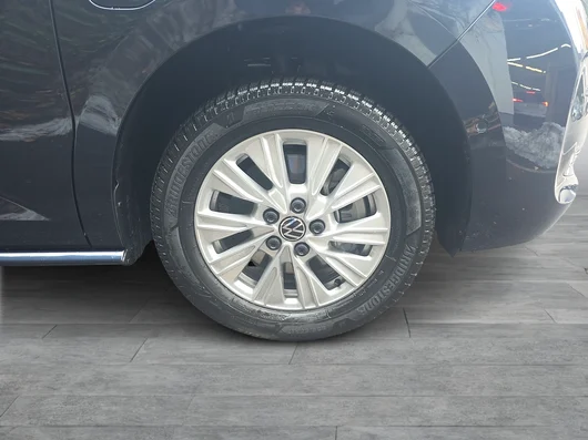 Bild eines VW Multivan Business ÜH eHybrid 180 kW 4M