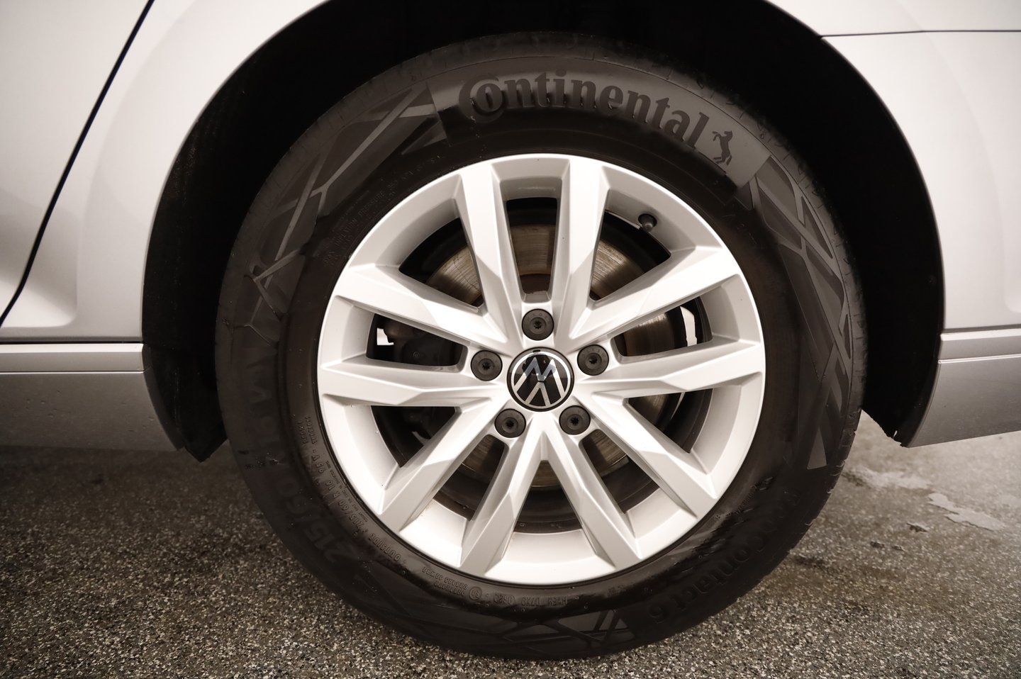VW Passat Variant Business TDI DSG | Bild 4 von 23