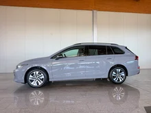 VW Golf Variant Life TSI in C2 Mondsteingrau