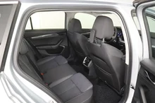 Škoda Octavia Combi Premium TDI DSG in silber - metallic