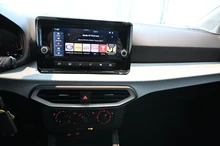 SEAT Ibiza Reference Edition 1.0 80PS in Nacht-Schwarz Metallic