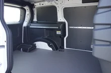 VW ID Buzz ID. Buzz Cargo Pure Entry 140 kW in Candy Weiß