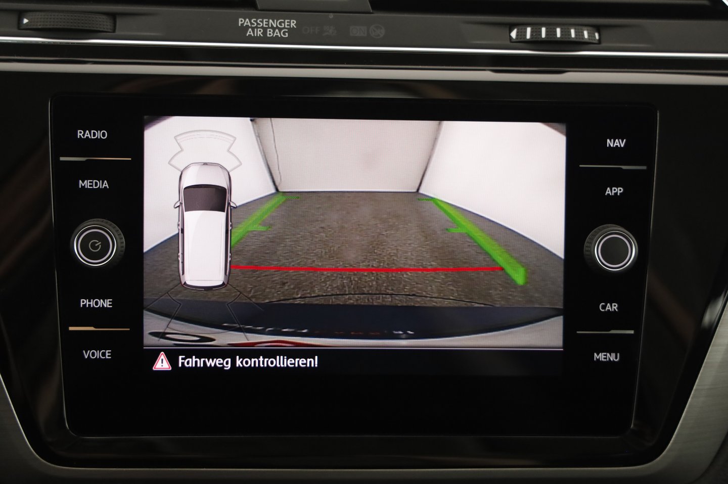 VW Touran Comfortline TDI SCR DSG | Bild 14 von 18