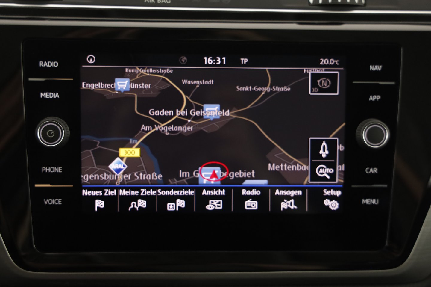 VW Touran Comfortline TDI SCR DSG | Bild 12 von 18