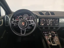 Porsche Cayenne E-Hybrid Coupé Platinum Edition in weiß