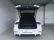 Porsche Cayenne E-Hybrid Coupé Platinum Edition in weiß