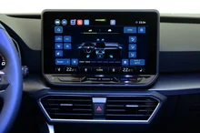 SEAT Leon SP Kombi Style Edition 1.5 eTSI DSG in Candy-Weiß