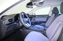 SEAT Leon SP Kombi Style Edition 1.5 eTSI DSG in Candy-Weiß