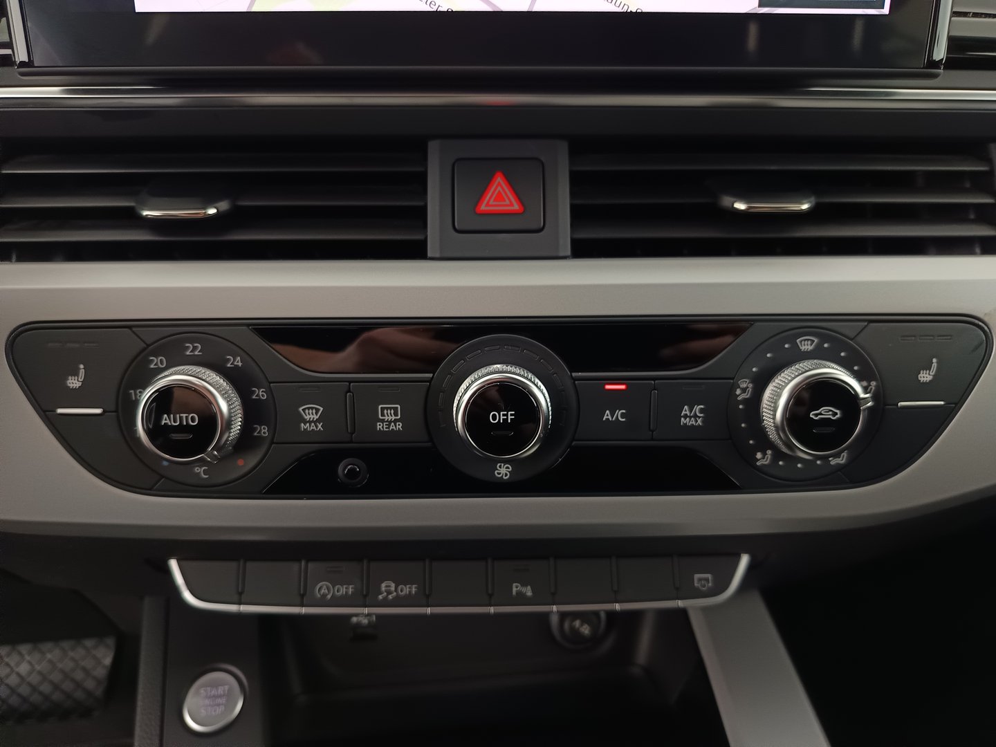 Audi A4 Avant 35 TDI | Bild 32 von 40