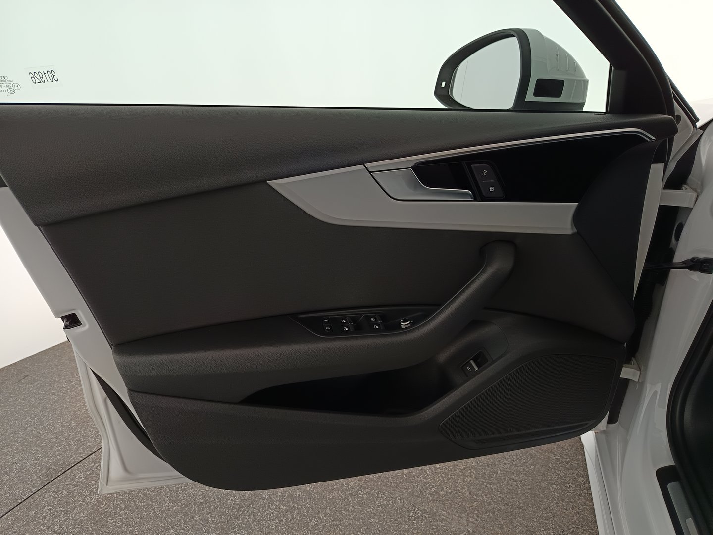 Audi A4 Avant 35 TDI | Bild 10 von 40