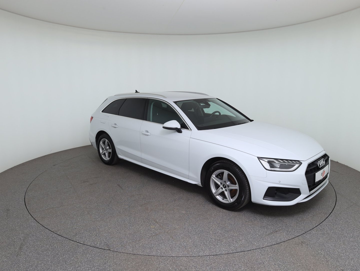Audi A4 Avant 35 TDI | Bild 3 von 40