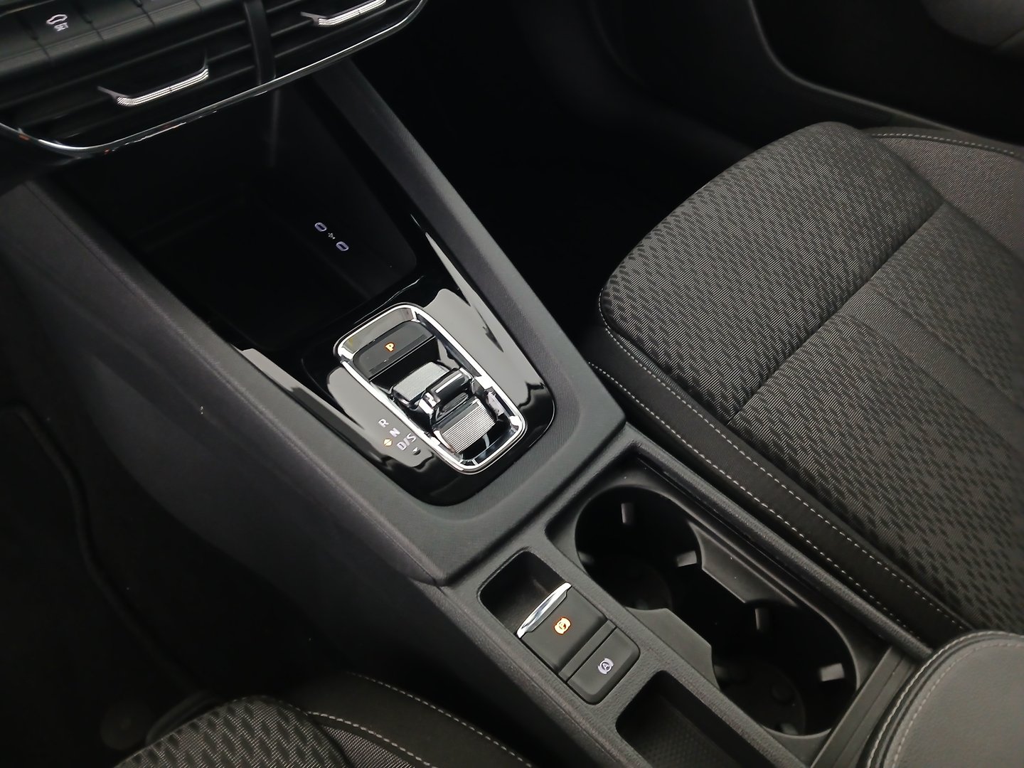 Škoda OCTAVIA Combi Premium TDI DSG | Bild 26 von 31