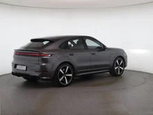 Porsche Cayenne Turbo E-Hybrid Coupé in quarzitgraumetallic