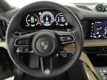 Porsche Cayenne Turbo E-Hybrid Coupé in quarzitgraumetallic