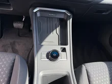 VW T-Roc 4Me eTSI DSG in Grenadillschwarz Metallic
