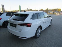 Škoda Octavia Combi Selection TDI DSG in Alaska-Weiß