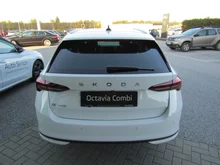 Škoda Octavia Combi Selection TDI DSG in Alaska-Weiß