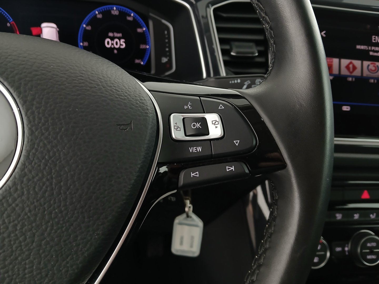 VW T-Roc Sport TSI ACT OPF | Bild 17 von 30