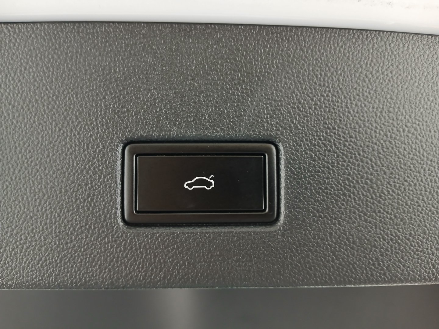 VW T-Roc Sport TSI ACT OPF | Bild 28 von 30