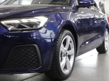 Thumbnail-Foto von Fahrzeug