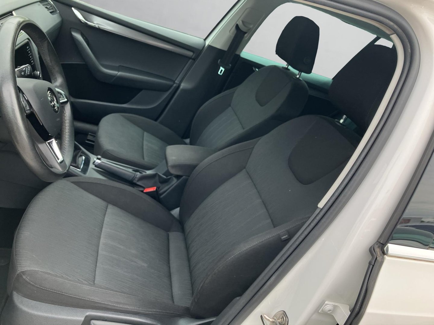 Škoda OCTAVIA Combi Style Limited TDI | Bild 7 von 17