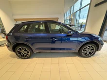 Thumbnail-Foto von Fahrzeug