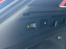 VW ID.7 Tourer Pro S 210 kW Business-86 kWh in Grenadillschwarz Metallic