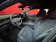 VW ID.7 Tourer Pro S 210 kW Business-86 kWh in Grenadillschwarz Metallic