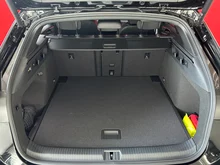 VW ID.7 Tourer Pro S 210 kW Business-86 kWh in Grenadillschwarz Metallic