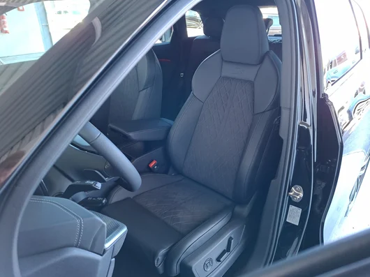 Bild eines Audi Q5 SUV TDI quattro 150 kW