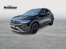VW T-Roc Life TSI in Deep Black Perlef.