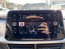 VW T-Roc Life TSI in Deep Black Perlef.