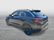VW T-Roc Life TSI in Deep Black Perlef.