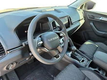 Škoda Karoq 4x4 Selection TDI DSG in Black-Magic Perleffekt