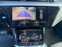 Audi Q8 50 e-tron quattro business in Manhattangrau Metallic