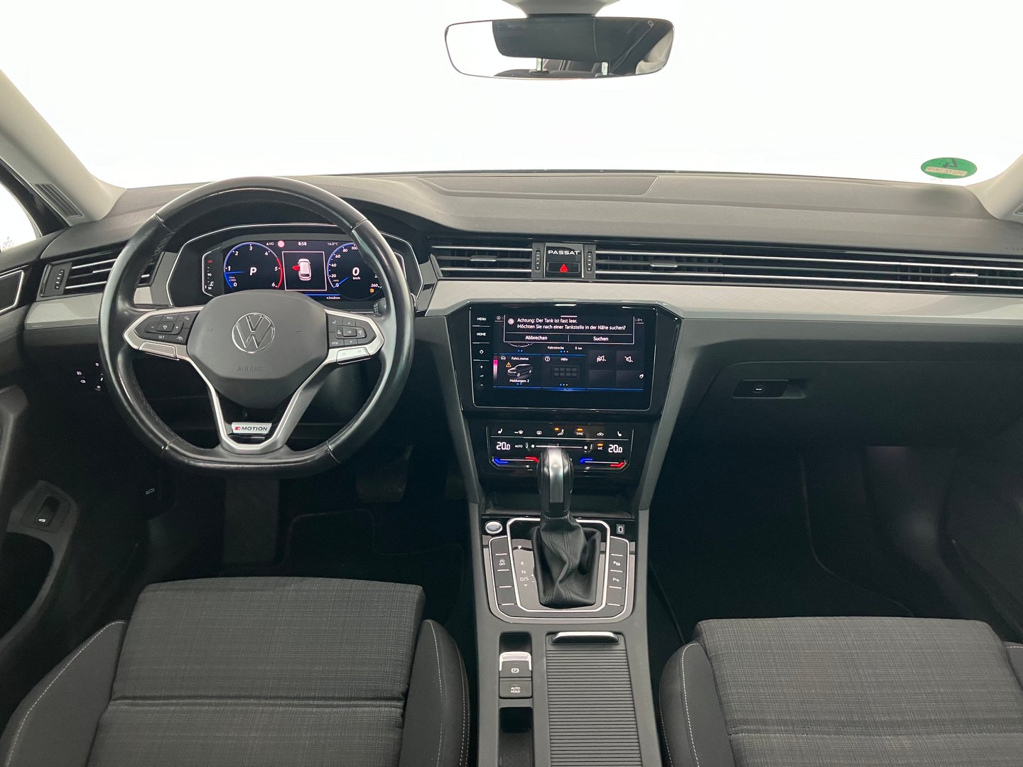 VW Passat Var. Business TDI SCR 4MOTION DSG | Bild 6 von 17