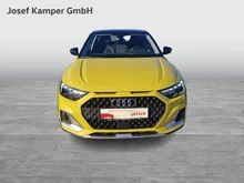 Audi A1 allstreet 25 TFSI intense in Pythongelb Metallic