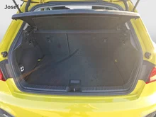 Audi A1 allstreet 25 TFSI intense in Pythongelb Metallic