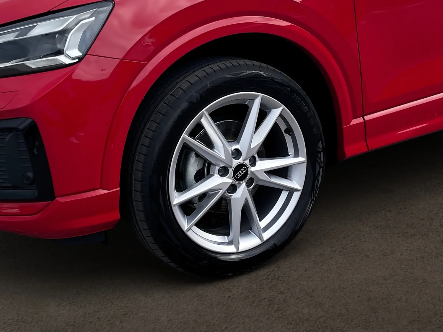 Bild eines Audi Q2 30 TFSI admired