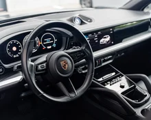 Thumbnail-Foto von Fahrzeug