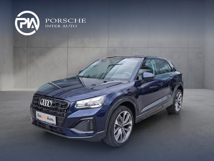 Audi Q2 35 TFSI admired