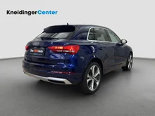 Audi Q3 35 TDI advanced exterieur in dunkelblau - metallic