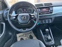 Thumbnail-Foto von Fahrzeug