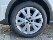 SEAT Arona Style 1.0 TSI in Candy-Weiß Dach Nacht-Schwarz
