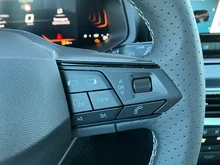 SEAT Arona Style 1.0 TSI in Candy-Weiß Dach Nacht-Schwarz