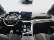 Peugeot 5008 BlueHDI 130 EAT8 GT in weiß