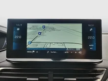 Peugeot 5008 BlueHDI 130 EAT8 GT in weiß